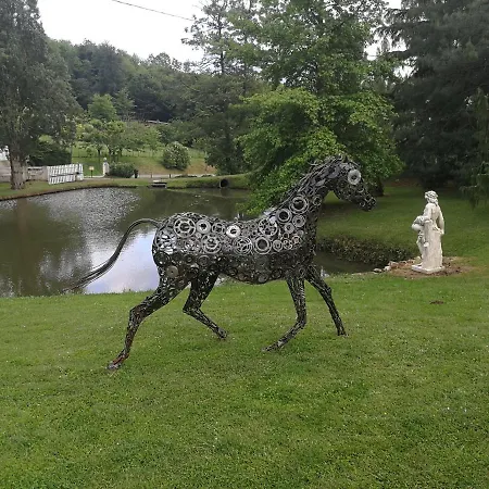 Casa de hóspedes Le Jardin D Eau Lamothe-Montravel